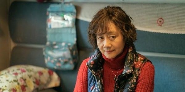 电影《囧妈》：徐峥“囧”系列电影对亲情路线的开创